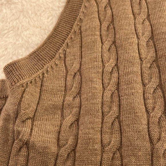 Banana Republic Sweater Vest - Picture 4 of 4